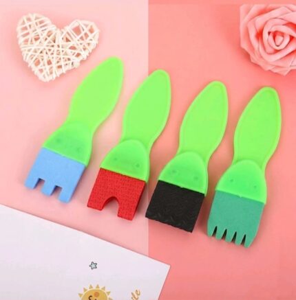 4 Pc Foam Brush Kids Design